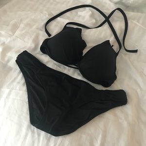 NWOT Victoria’s Secret swim top.